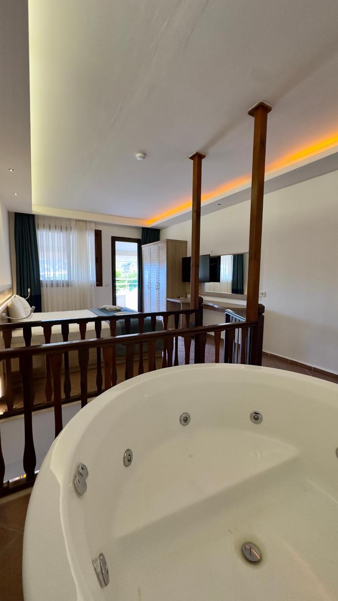 The Kumsal Hotel Олудениз Екстериор снимка